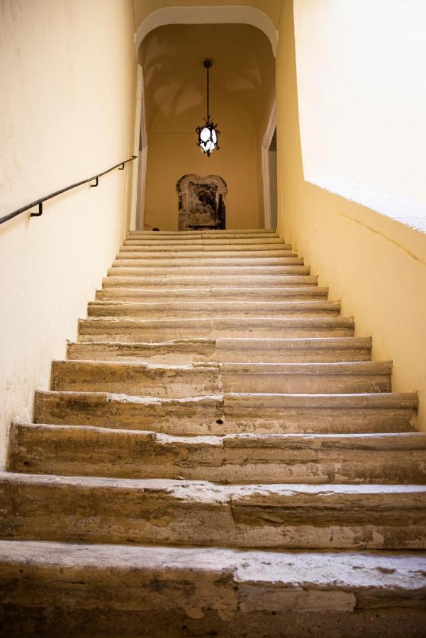 Dimora De Matera Luxury Suites Cosenza Exterior photo