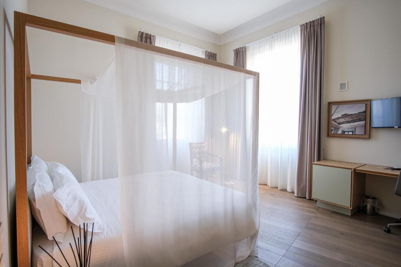 Dimora De Matera Luxury Suites Cosenza Exterior photo