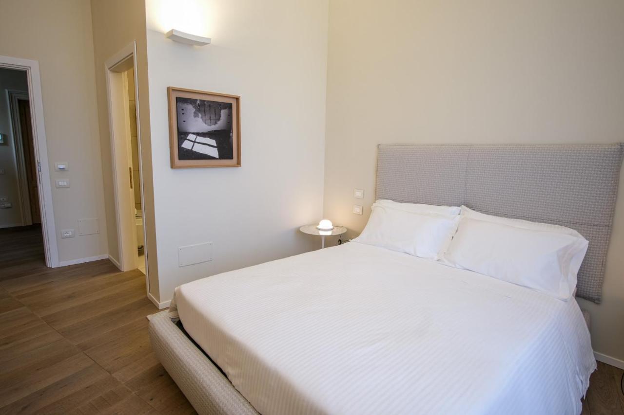 Dimora De Matera Luxury Suites Cosenza Exterior photo